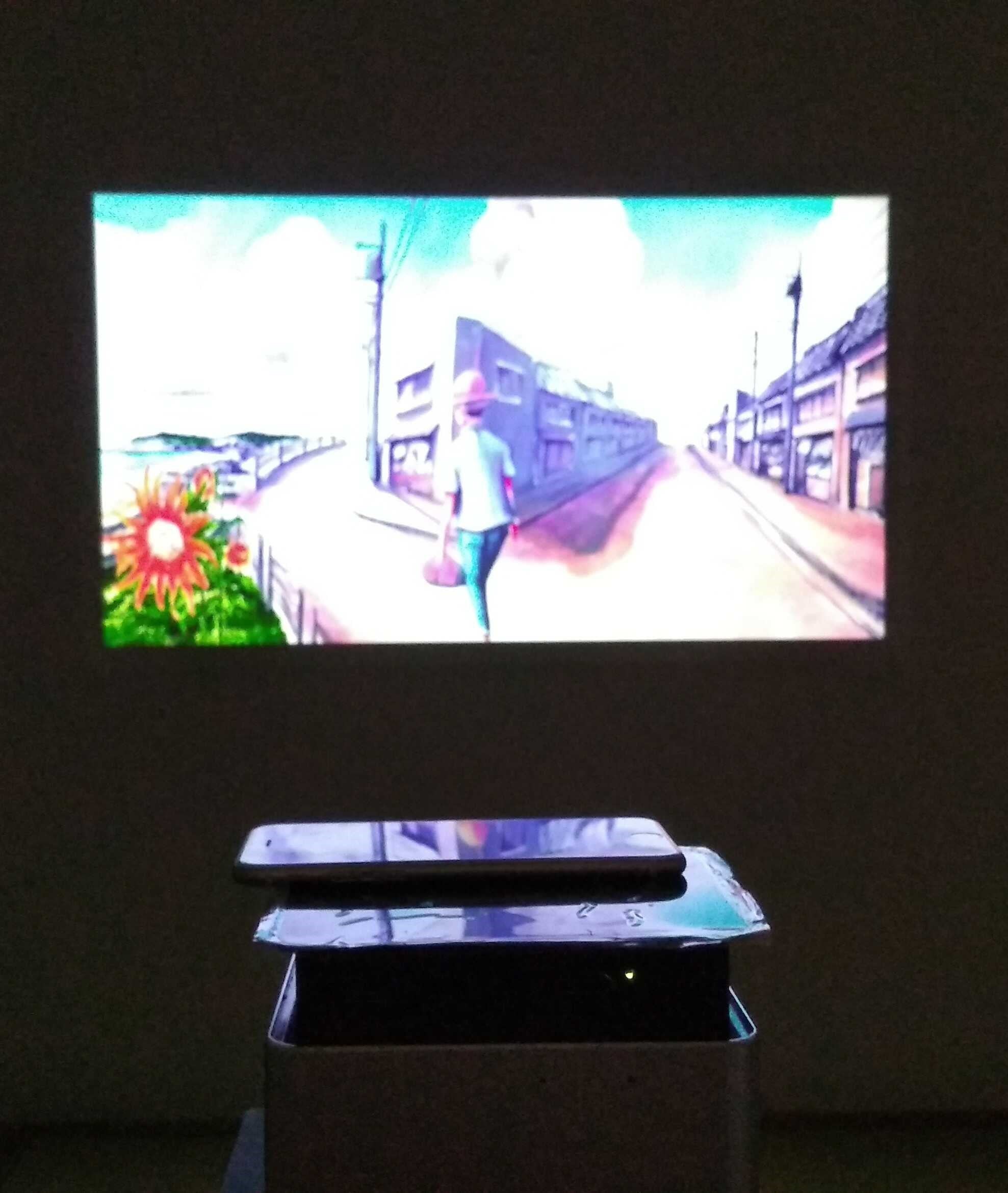 スマホの映像を大画面に？プロジェクター活用法！