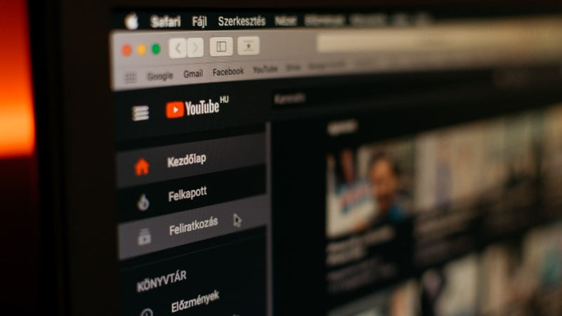 プロジェクターでYouTubeを観るおすすめの方法4選