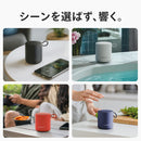 シーンを選ばず響く。リビング、お風呂、アウトドア、キッチンなど様々な環境の画像。